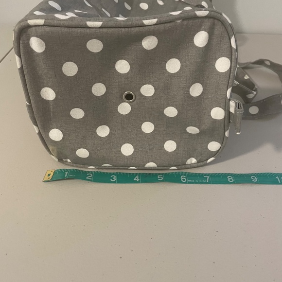 NWOT Grey/White Polka Dot Duffel Bag - Picture 10 of 10
